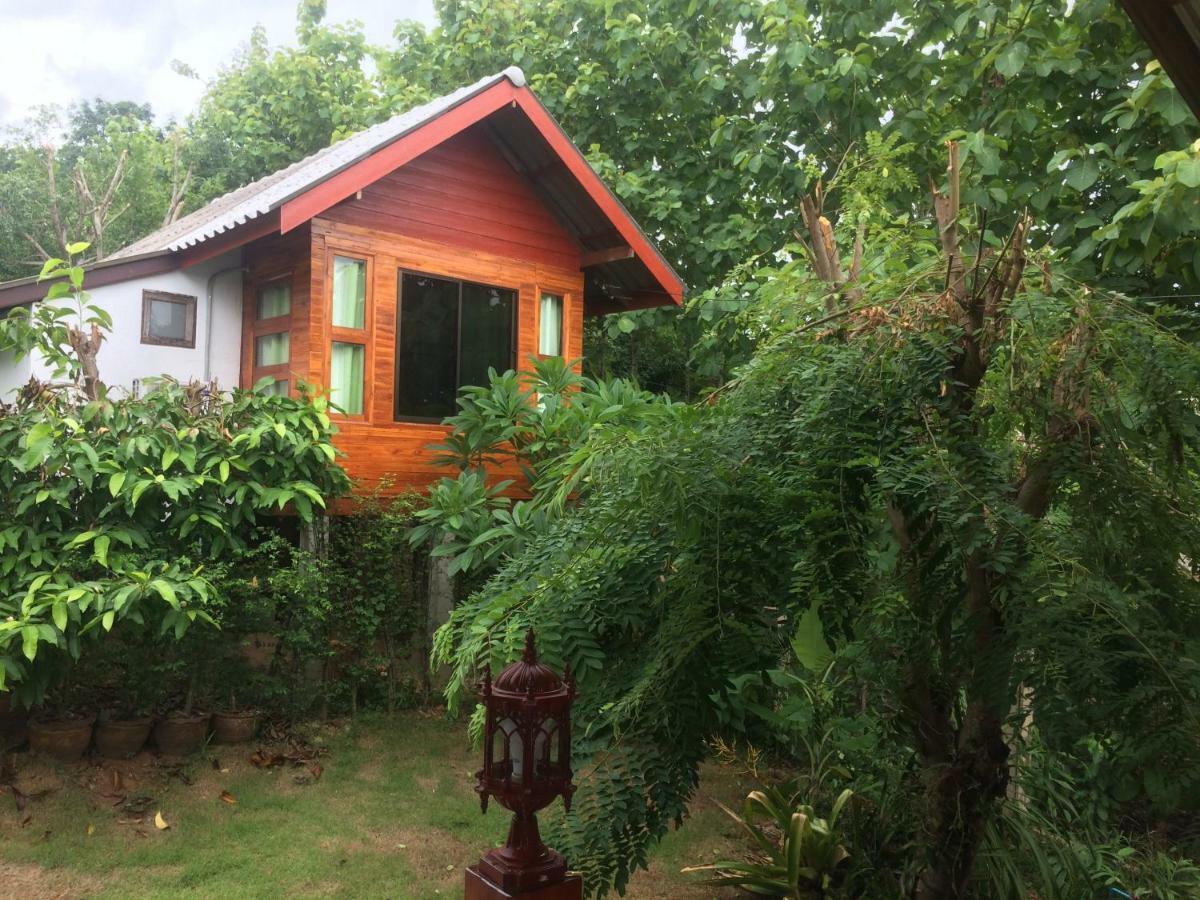Settee Homestay Nan Bagian luar foto