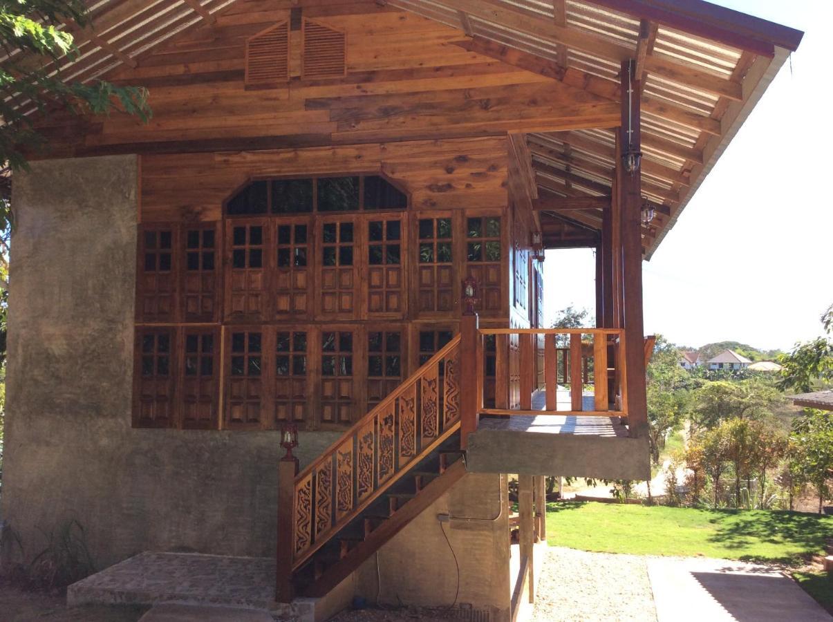 Settee Homestay Nan Bagian luar foto